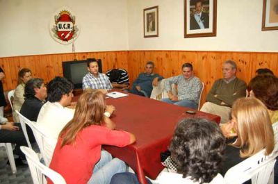 Juli�n �Pancho� Aguilar asumi� la presidencia del Comit� General Pico 