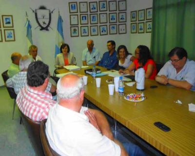 Intendentes de la Regi�n II se reunieron en Trenel 