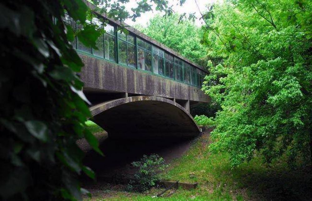 Se abren los archivos de la Casa del Puente