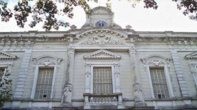 Gualeguaych�: eval�an aumentar las tasas municipales