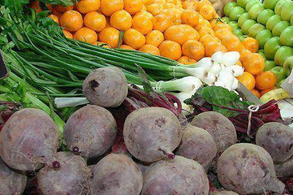 Banco de Alimentos: recuperan miles de kilos de frutas y verduras para comedores 