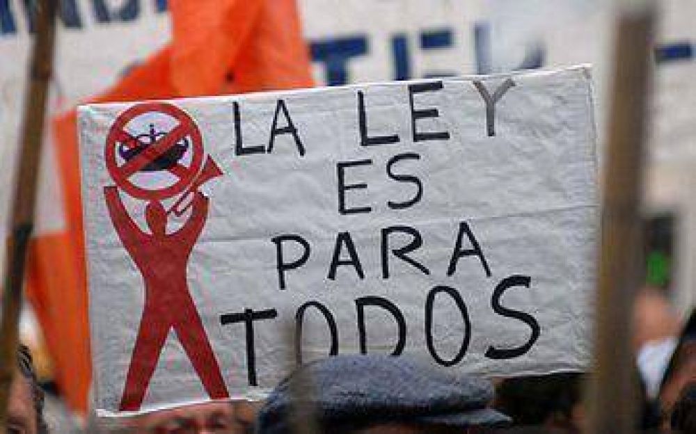 Ley de Medios: se prorrog� la cautelar