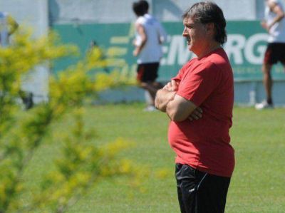 Newell's: "Hoy podemos decir que lo dejamos escapar el campeonato", dijo el Tata