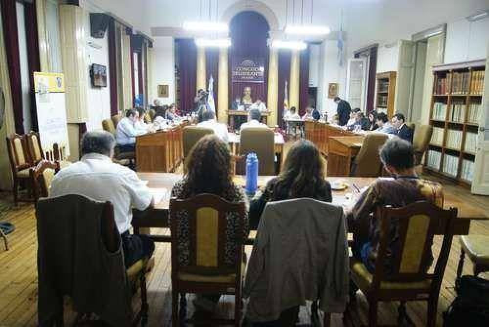 El Concejo Deliberante pide al Ejecutivo que responda los expedientes que le giran