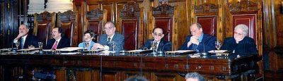 La Corte ya se reuni� de urgencia para analizar el "per saltum" del Gobierno (11D nueva fecha clave)