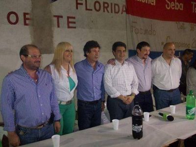 Jorge Macri y Gustavo Posse juntos en un acto radical en Florida Oeste