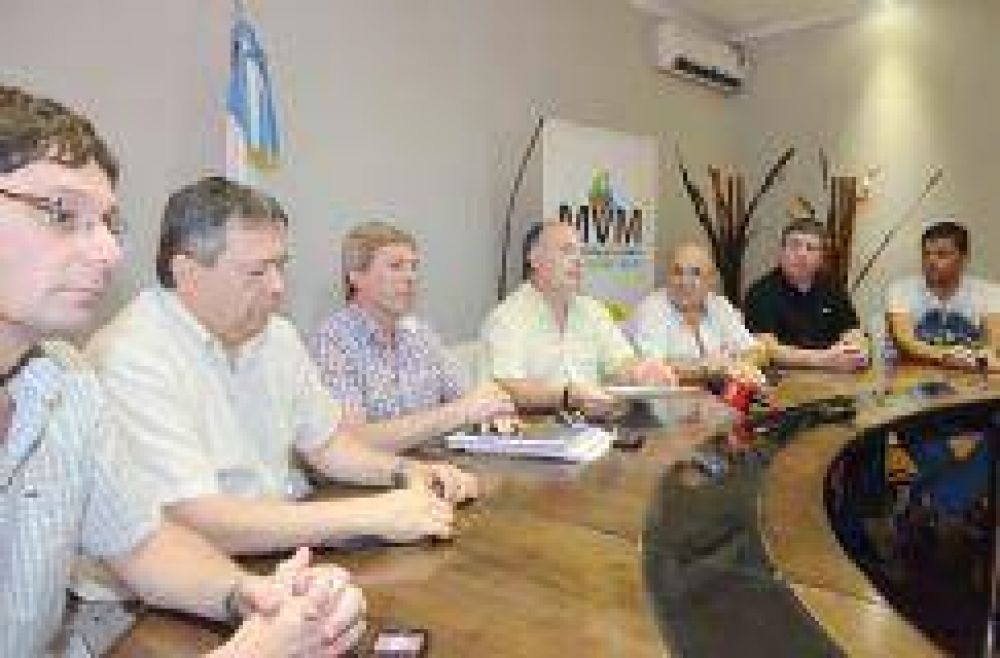 Extender�n siete cuadras la costanera desde �el Arenero�