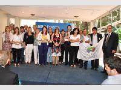 Premio BBVA al Emprendedor Agropecuario 2012: Ha sido premiado un emprendedor de Gonz�les Ch�ves, Buenos Aires.