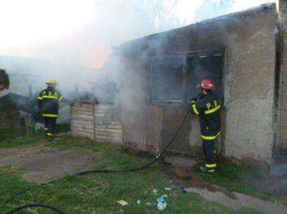 Incendiaron la vivienda donde habr�an violado a la beba