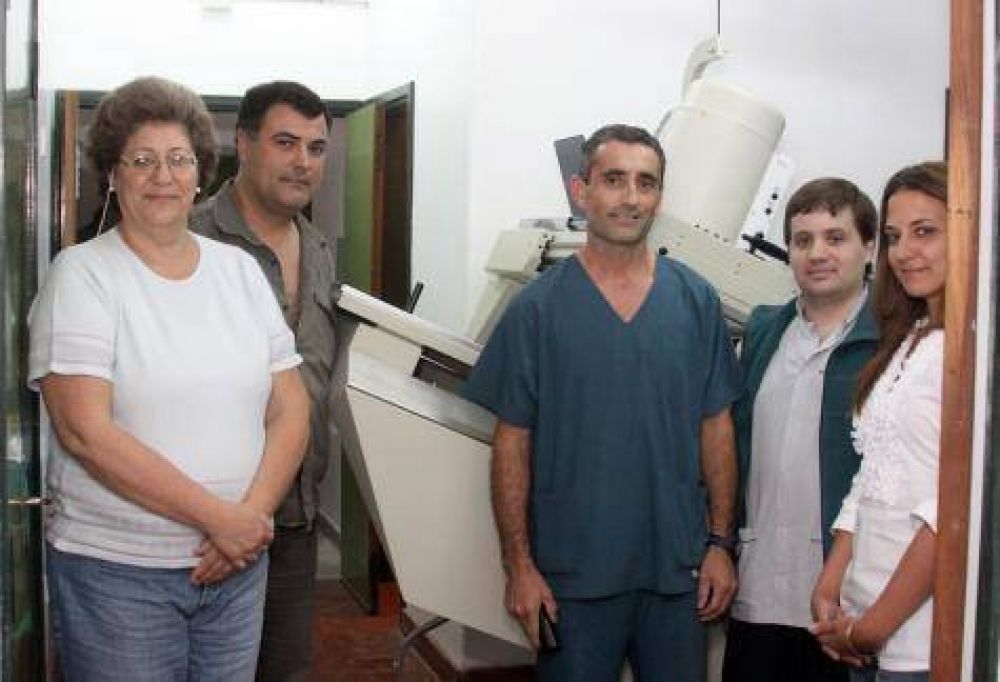 Realizan obras para refuncionalizar el sector de Diagn�stico por Im�genes