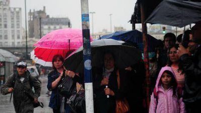 Dicen que el sistema no puede resistir tanta lluvia