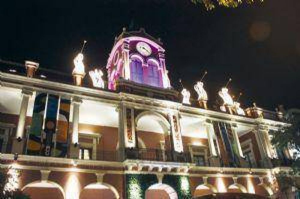 Ma�ana se encender�n desde el Centro Cultural del Bicenteario