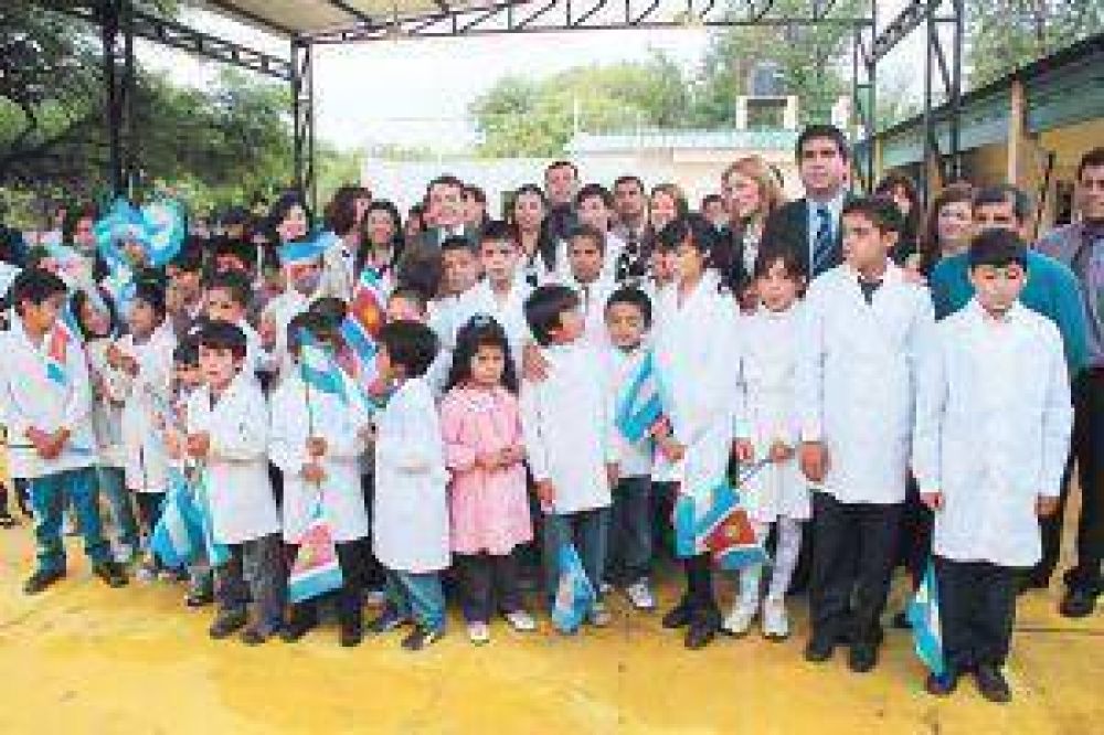 �Fue un a�o exitoso, con logros y 190 d�as de clases�