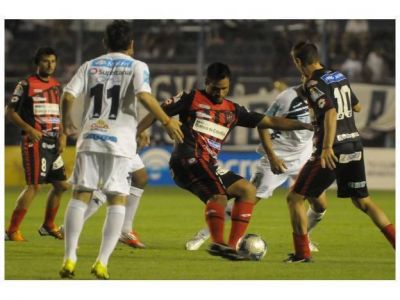 Patronato brind� con vino por su triunfo en Mendoza 