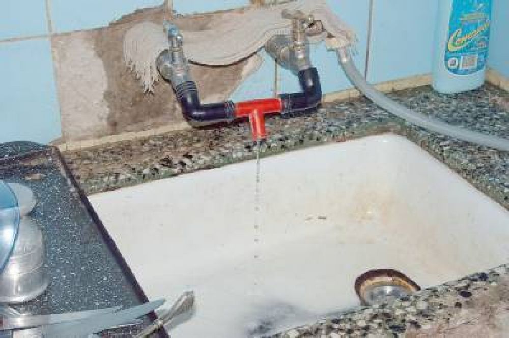 Un d�a m�s sin agua en la ciudad