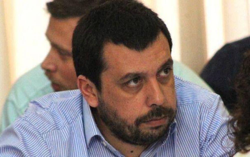 Anses: Retamoza redobl� los cuestionamientos contra Acci�n Marplatense