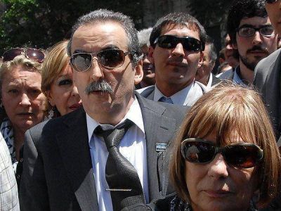Moreno juntar� a su tropa en la Plaza de Mayo