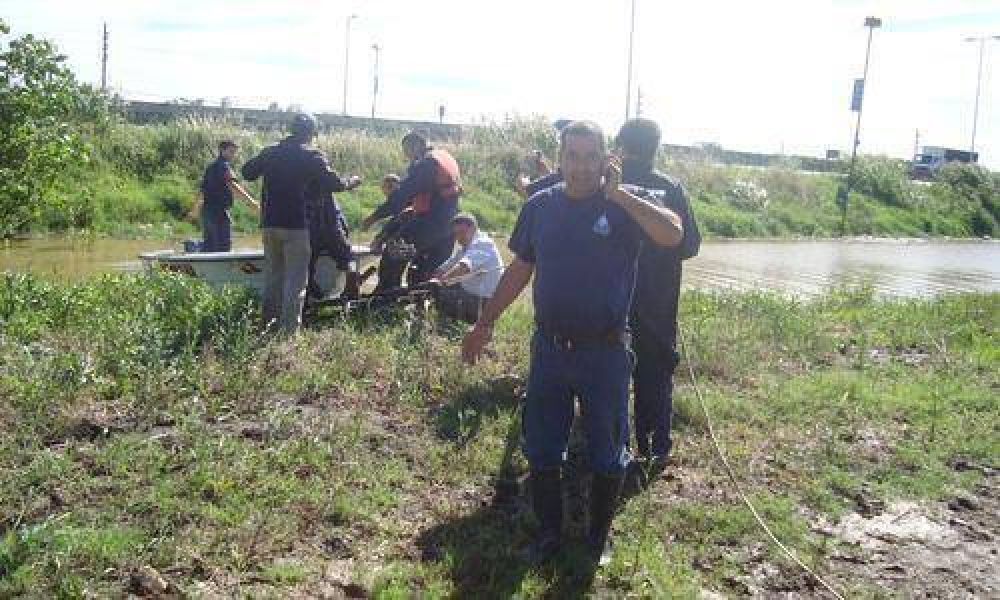 Z�ccaro admite falencias pero apunta al fen�meno climatol�gico