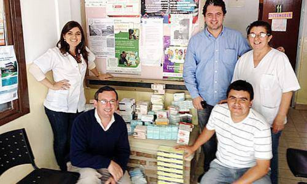 Donan medicamentos para salas perif�ricas de salud