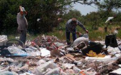 Basural: 257 familias piden que A�da Ayala postergue traslado hasta fin de febrero