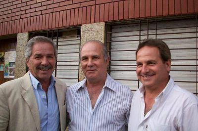 Plenario de fin de a�o del concejal Alessi con Sol�, �Cacho� �lvarez y Esther Barrionuevo