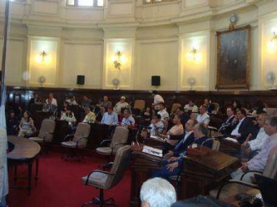 Concejo Deliberante: Pese a los cuestionamientos, se aprobaron las reformas al c�digo tributario