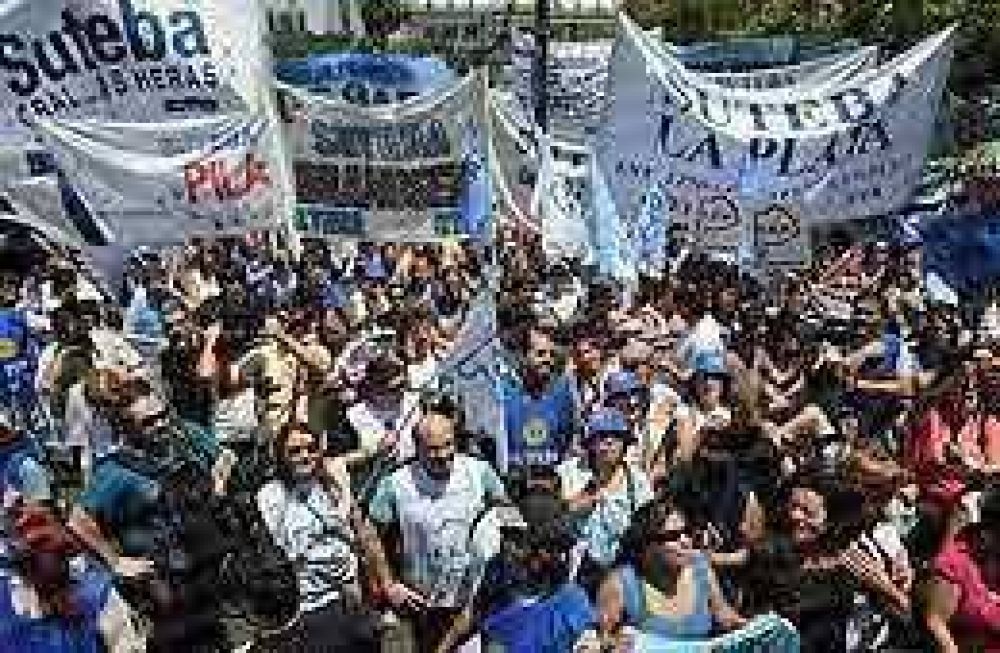 Descontaron los d�as de paro y crece la tensi�n con docentes