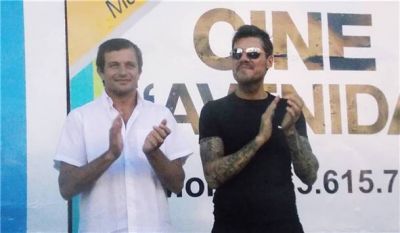 Tinelli y Bucca inauguraron las obras del Cine Avenida