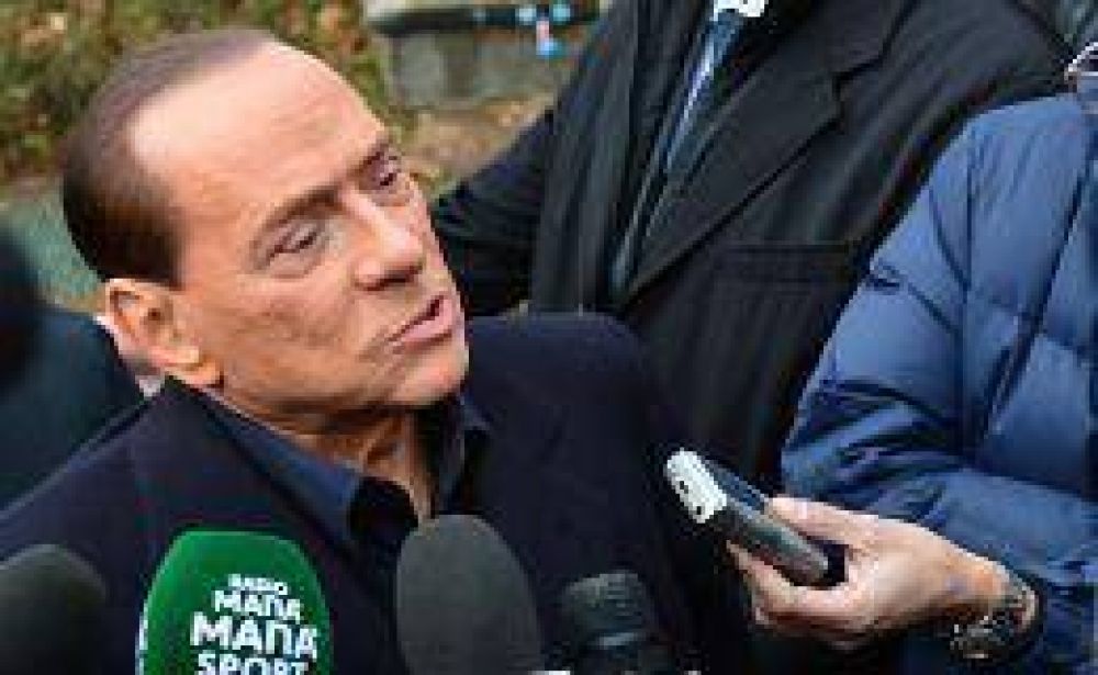 Berlusconi oficializ� su candidatura: "Yo salgo a ganar"