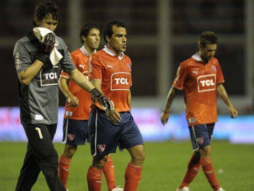 Independiente recibe a Col�n, y si gana queda fuera del descenso