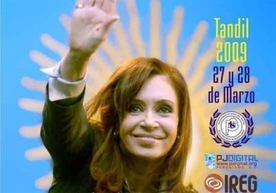 Fuerte apoyo a Cristina y respaldo a la candidatura de N�stor Kirchner