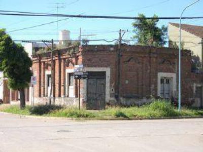 Una mujer habr�a intentado suicidarse con tres disparos 