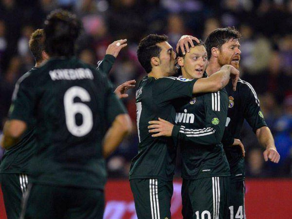 El Madrid sufri� para poder acercarse al Bar�a