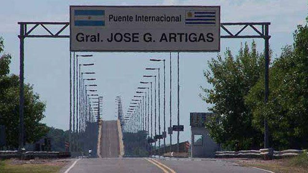 Secuestraron 64 kilos de coca�na en el puente Col�n-Paysand�	