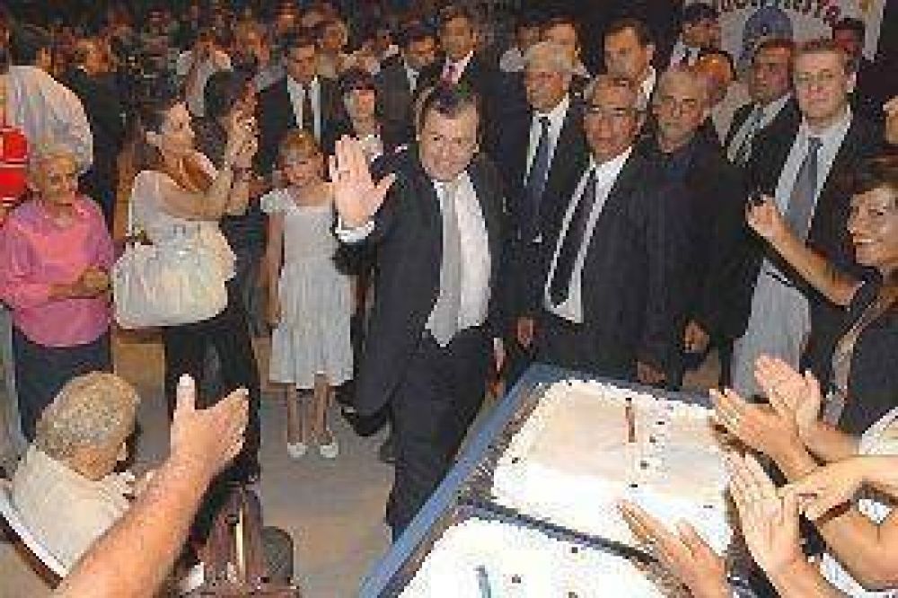 Zamora inaugurar� obras h�dricas, viales y de infraestructura en el 99� aniversario de V�lmer