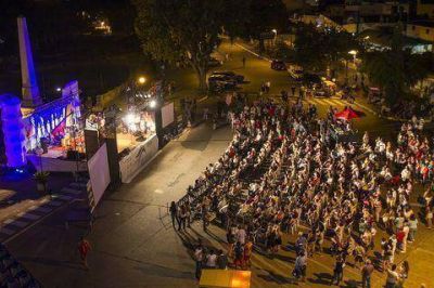 Gualeguaych� est� oficialmente viviendo la nueva temporada tur�stica de verano
