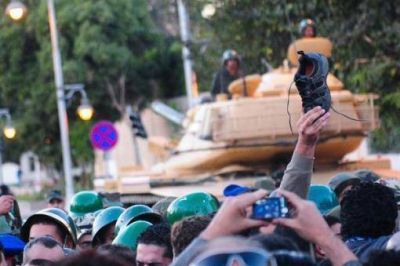 Los Hermanos Musulmanes advirtieron que defender�n a Mursi