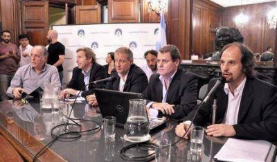 Legislatura: Hubo dictamen por el subte