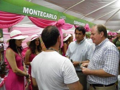 Comenz� "Ac� Nom�s Todo" con gran concurrencia  