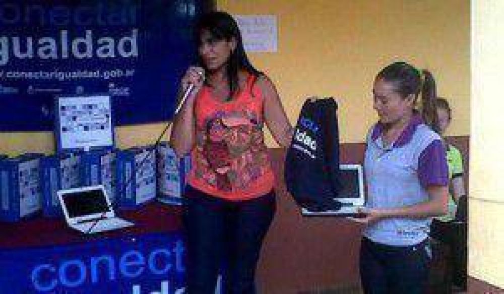 Misiones fue la provincia con m�s entregas del programa Conectar Igualdad