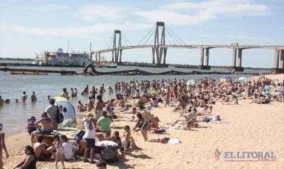 Las playas Arazaty I y Molina Punta finalmente quedaron habilitadas ayer