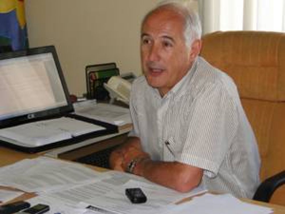 Marcelo Lencina, balance tras un a�o de gesti�n: �El objetivo sigue siendo �se: cien por ciento de cloacas y gas en 2013�