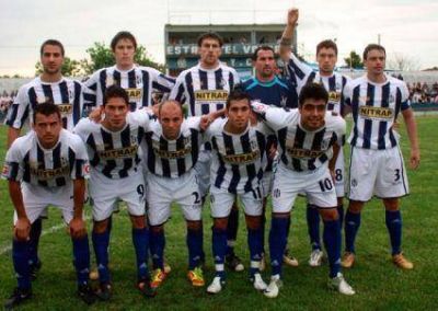 Alvear FBC igual� de local con Guaymall�n por el Torneo Argentino B 