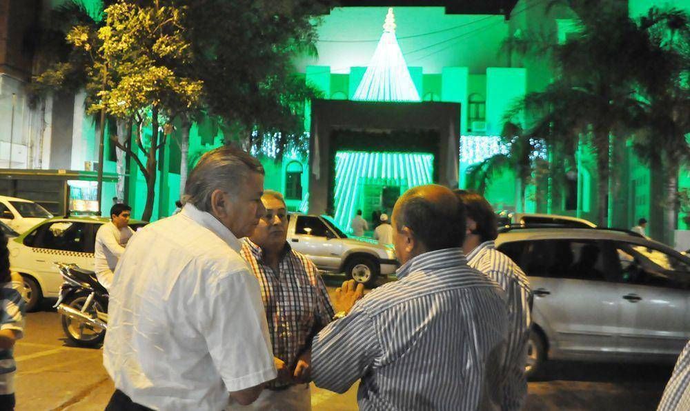 Se realiz� el encendido de las luces navide�as en el microcentro. 