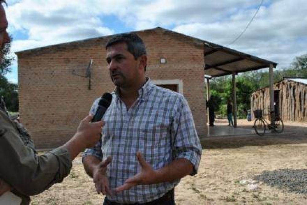 Malich destac� el valor familia que tiene la entrega de viviendas  
