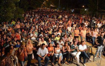A�da destac� la multitudinaria participaci�n vecinal 