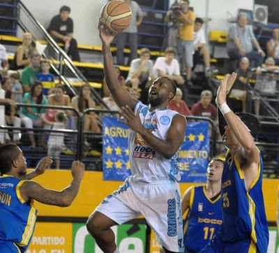 Boca le puso freno a Regatas