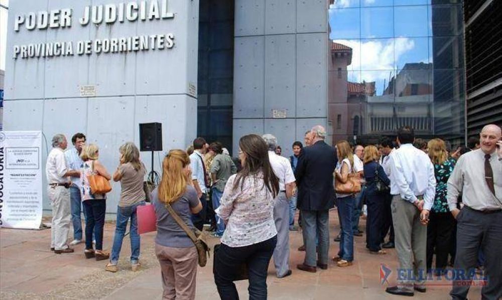 Intervenci�n judicial: el PL se despega y el Gobierno habla de defensa institucional