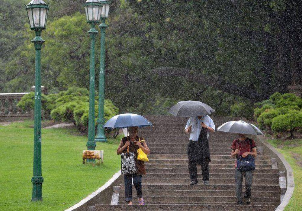 Sigue el diluvio en la ciudad