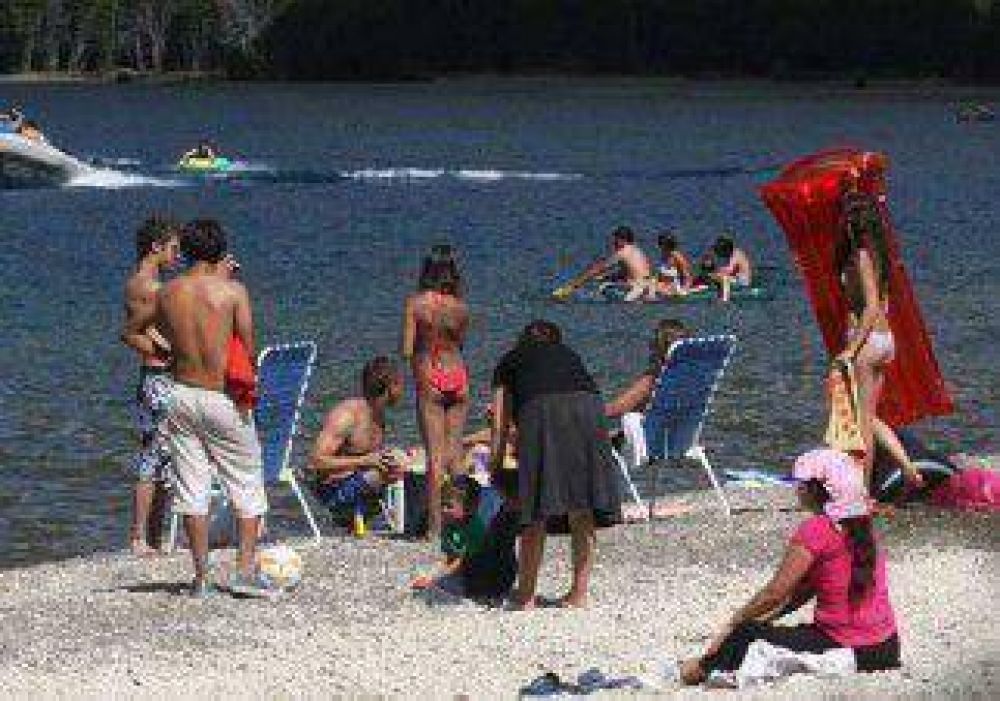 Promocionan la Ruta del Pehu�n 